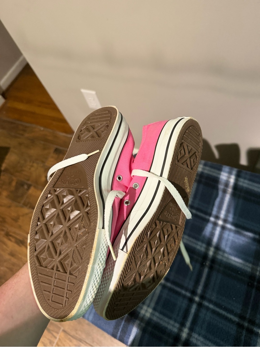 converse - Picture 7 of 7